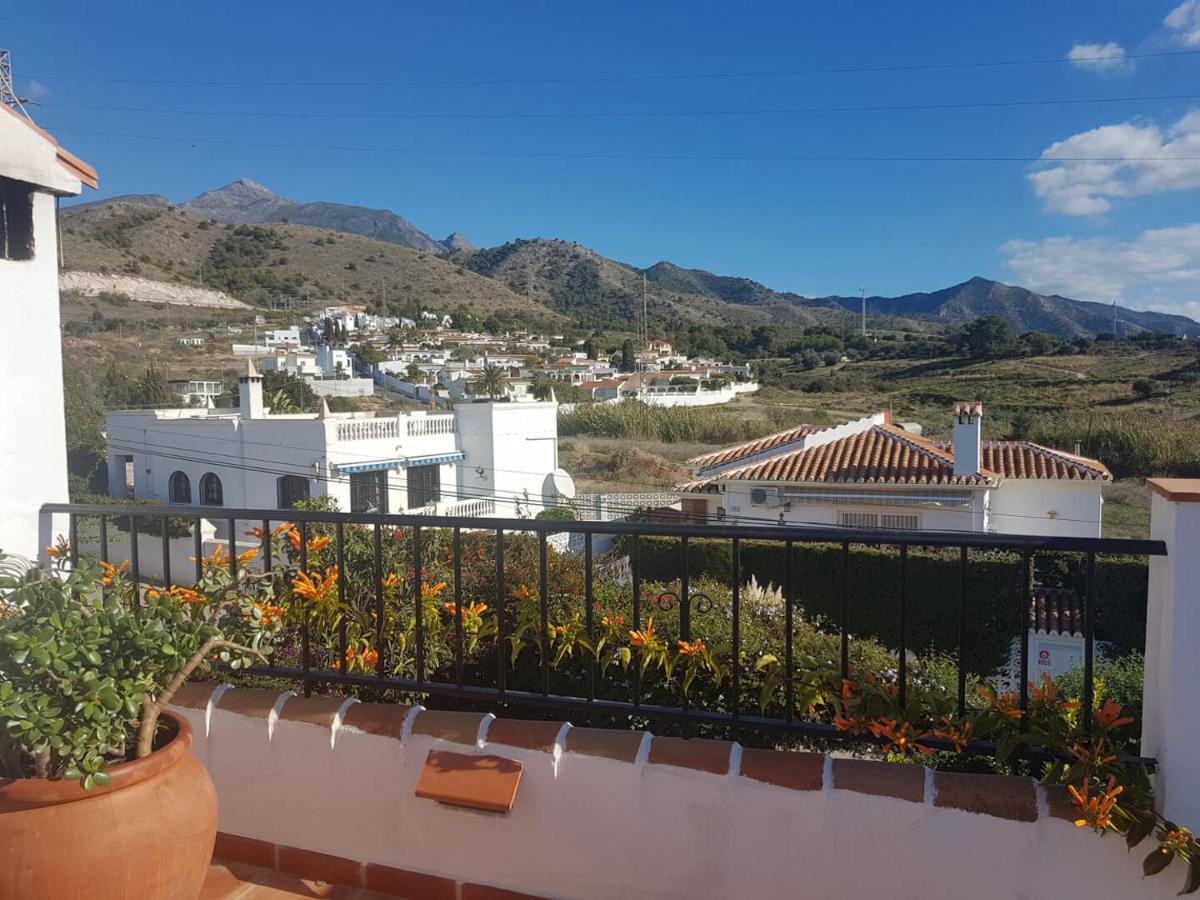 Bonita Villa En Nerja Casa Palomas מראה חיצוני תמונה