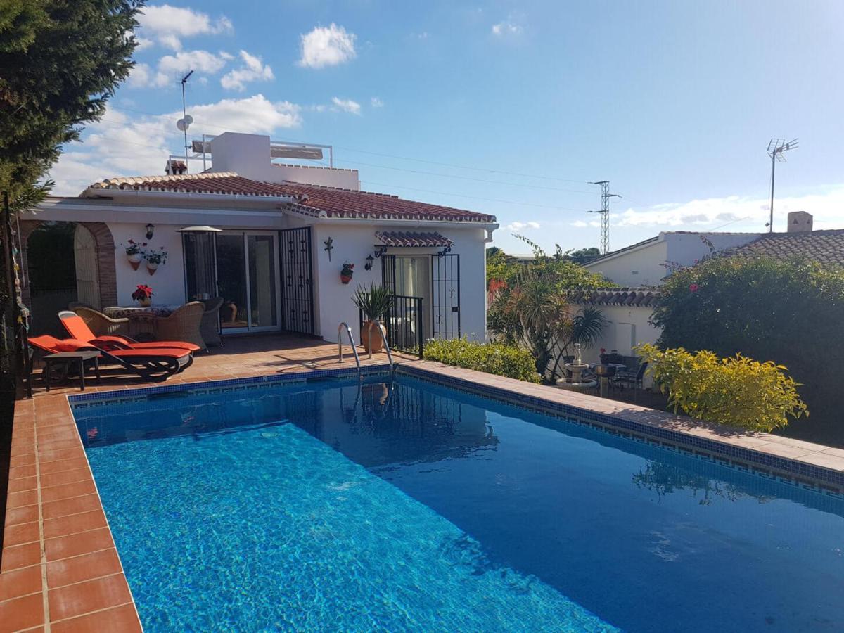 Bonita Villa En Nerja Casa Palomas מראה חיצוני תמונה